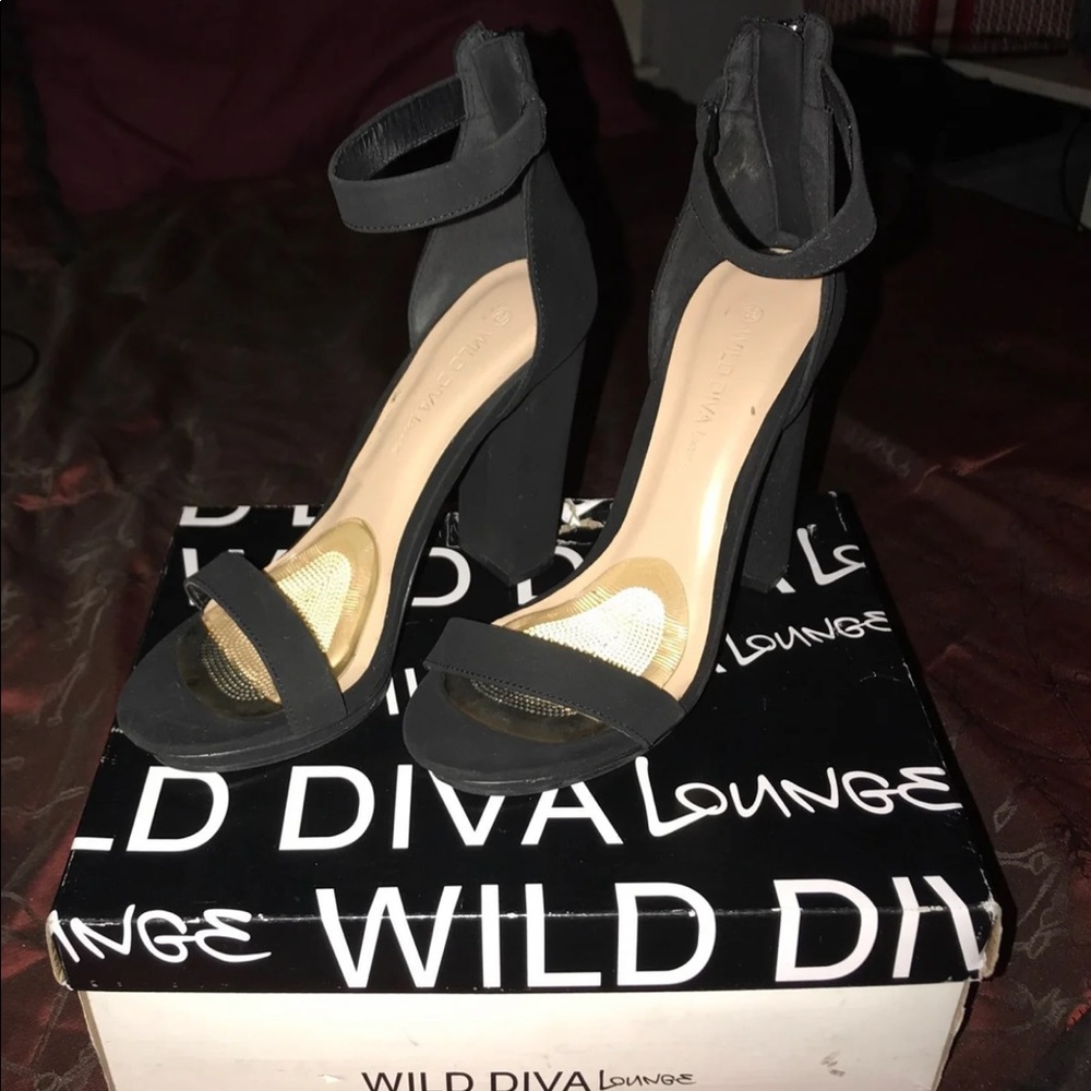 Heels 6.5 - Picture 4 of 4